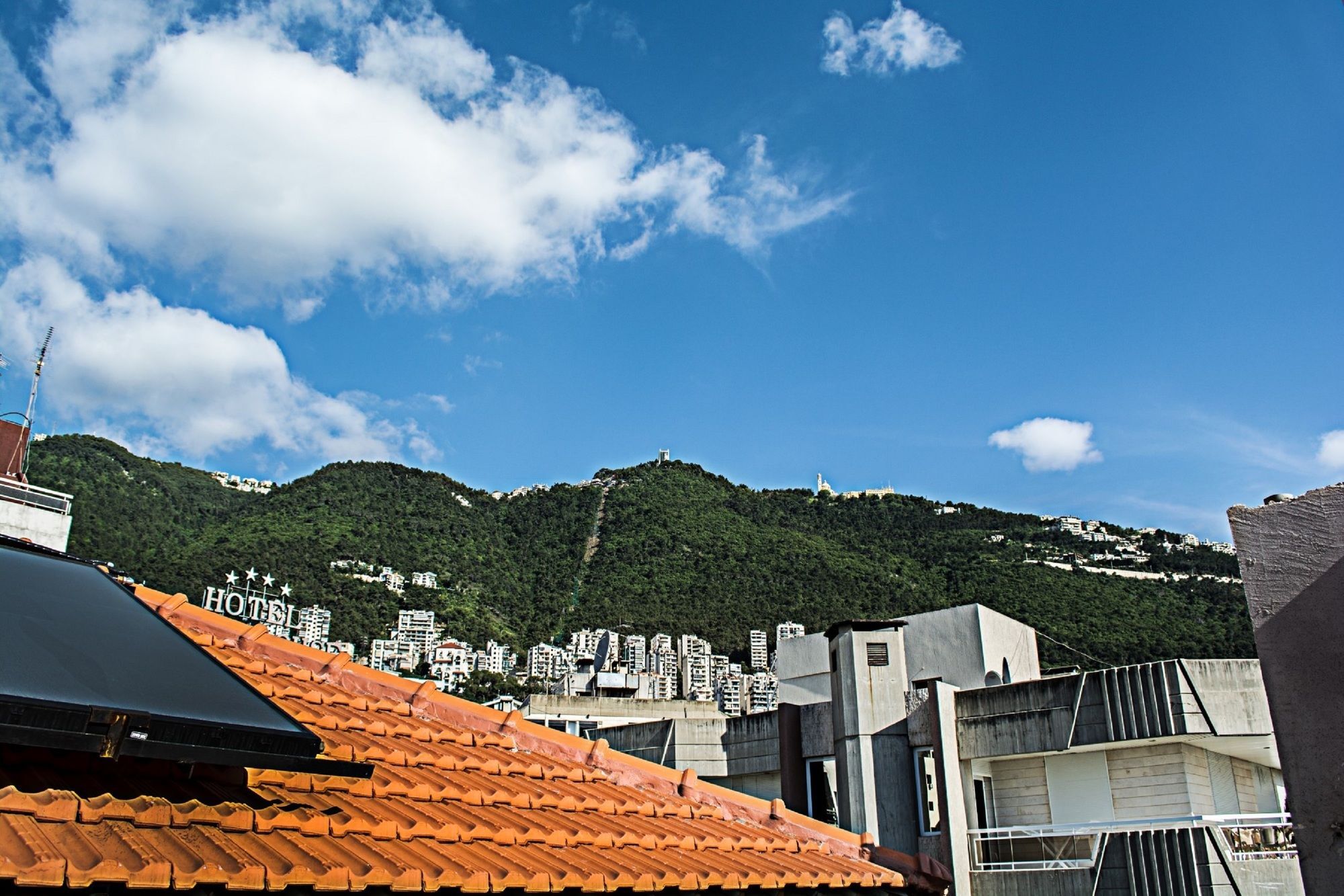 Al Murjan Palace Hotel Jounieh Exterior photo
